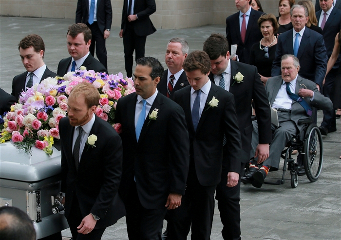 美国前"第一夫人"芭芭拉·布什葬礼在休斯敦举行