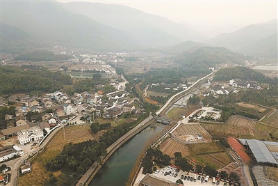 宁波余姚中村人口_余姚中村景区(3)