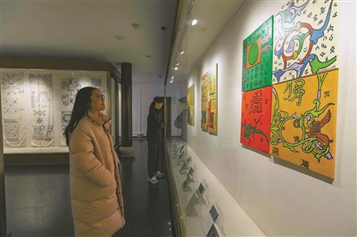 跨越与重塑 两位国际艺术家在甬举办“双个展”