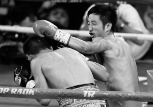 邹市明老婆_邹市明第二战收入