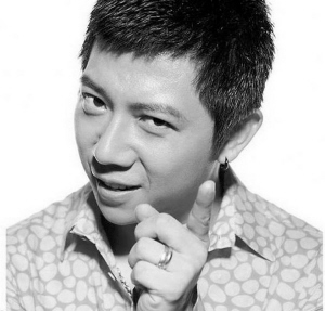 歌者胡海泉原来还是个诗人